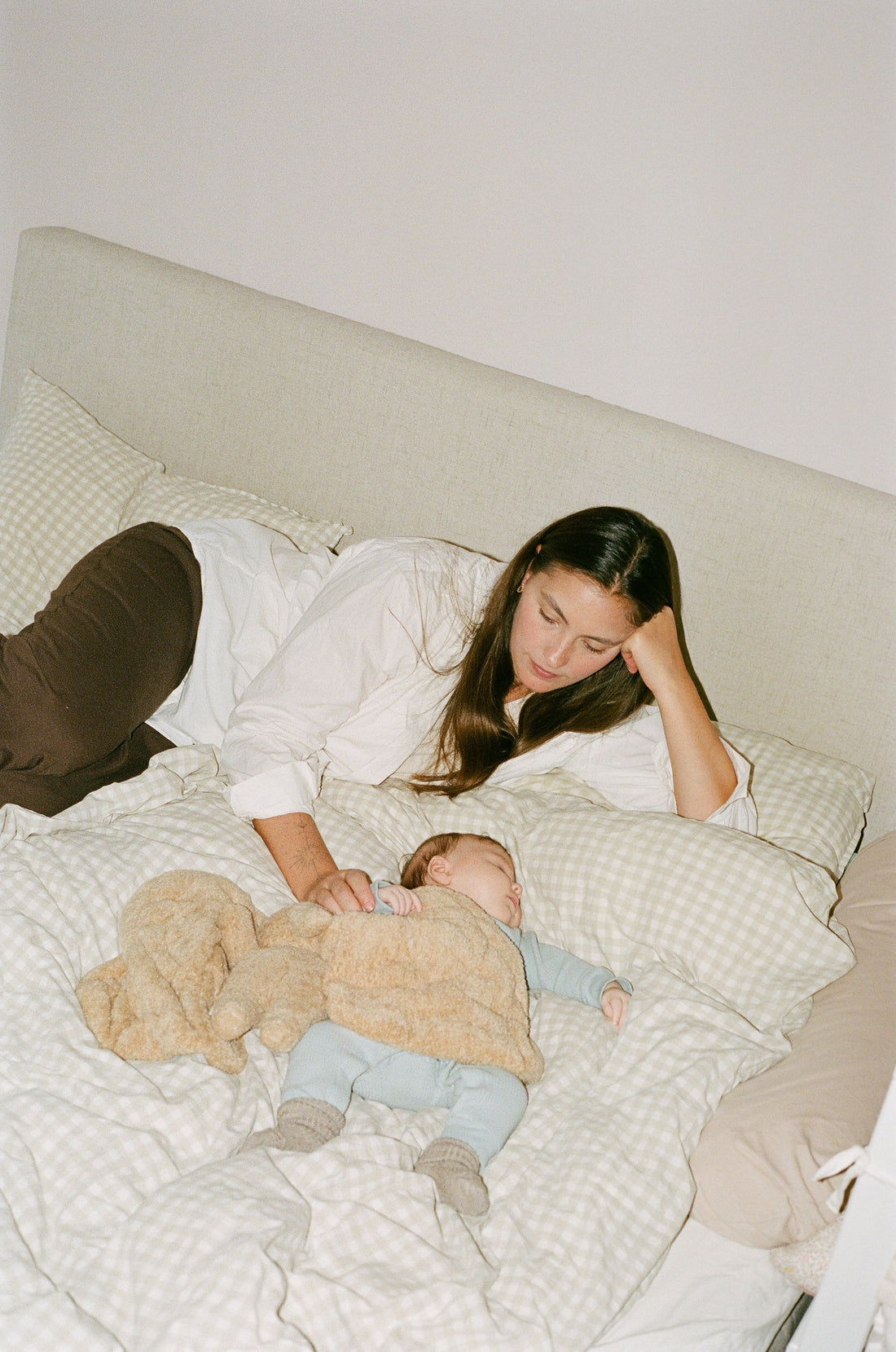 When sleep deprivation puts relationships to the test