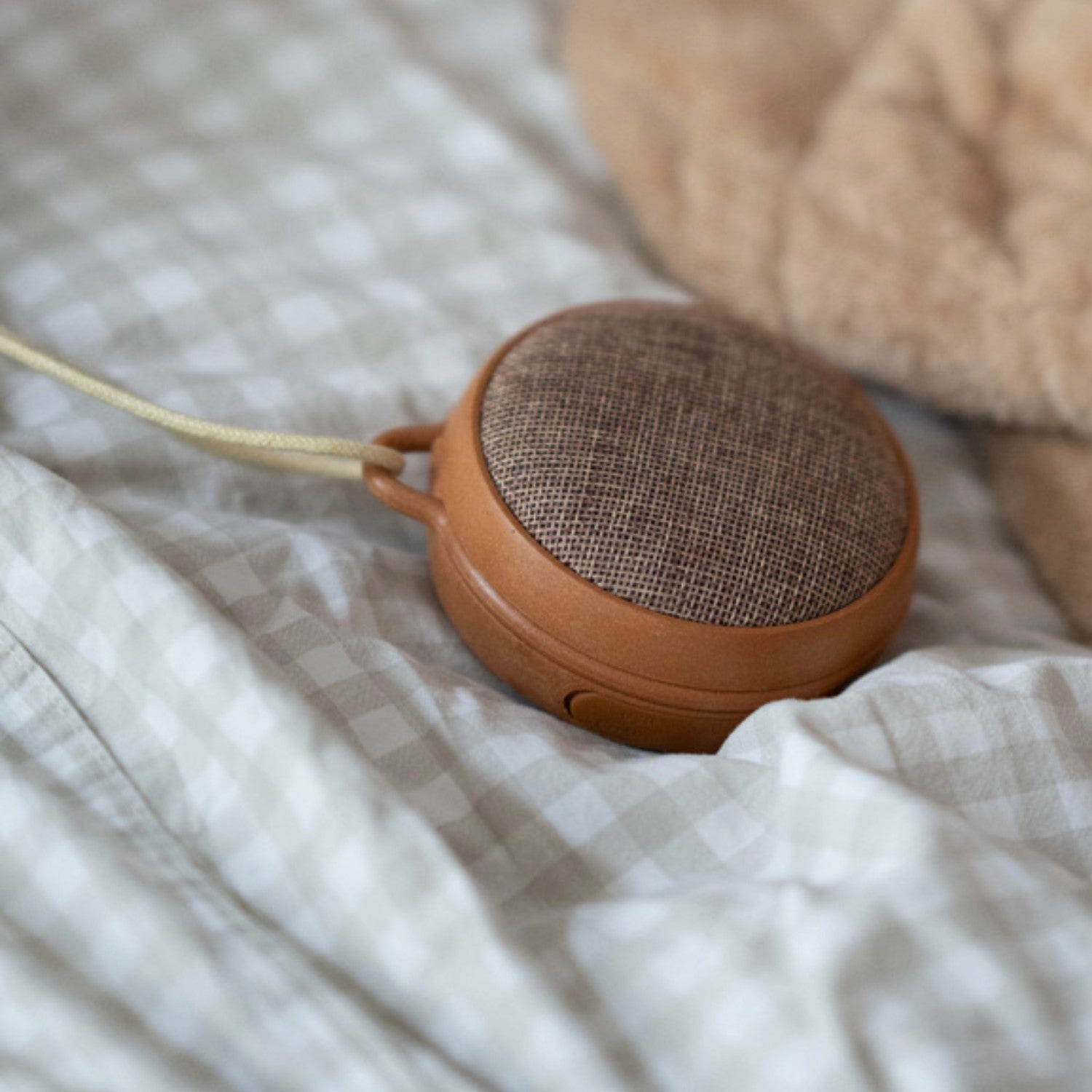 Echo - White Noise Speaker